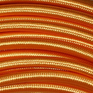 3x0.75MM FABRIC COVERED CABLE GILT 3 X 0.75MM ROUND PVC/PVC FLEXIBLE CABLE COVERED IN GILT FABRIC BRAIDED SLEEVE
HO3VV-F BS5025:2011