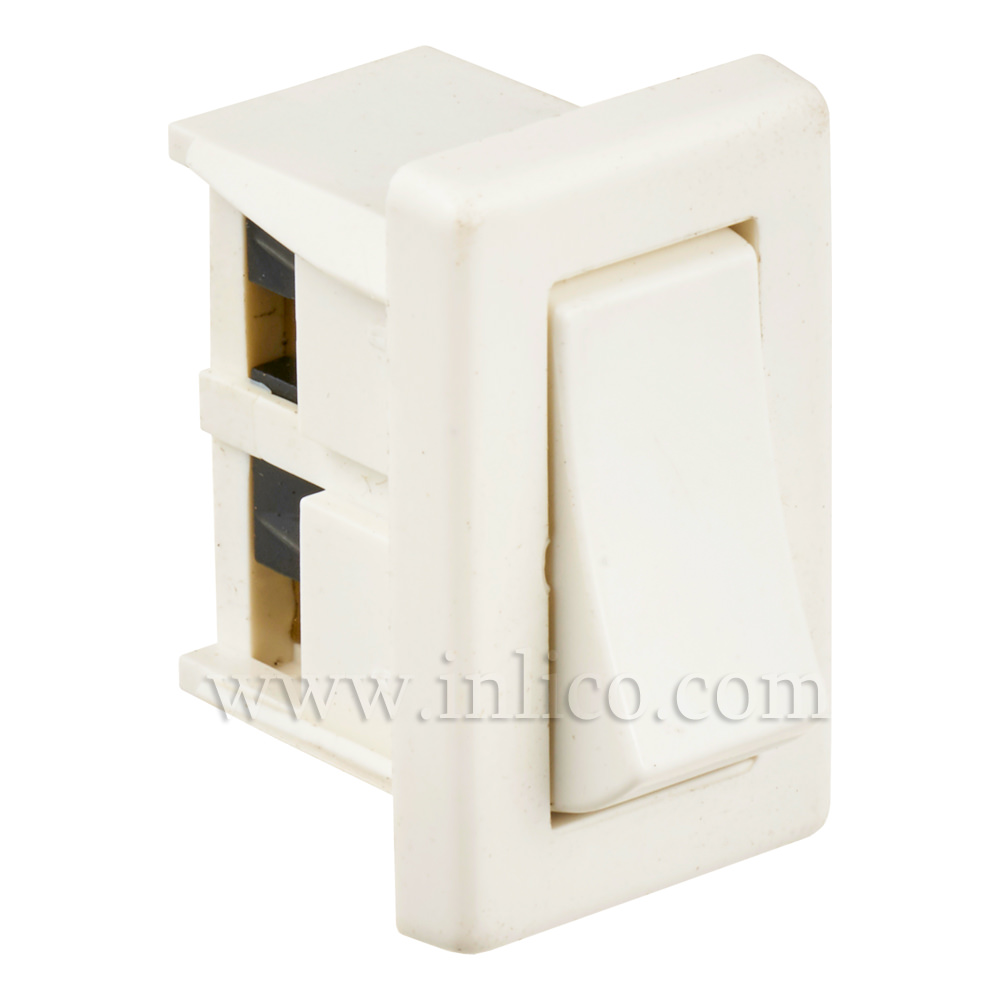 PANEL MOUNTED ROCKER SWITCH WHITE STANDARD EN61058-1:2002