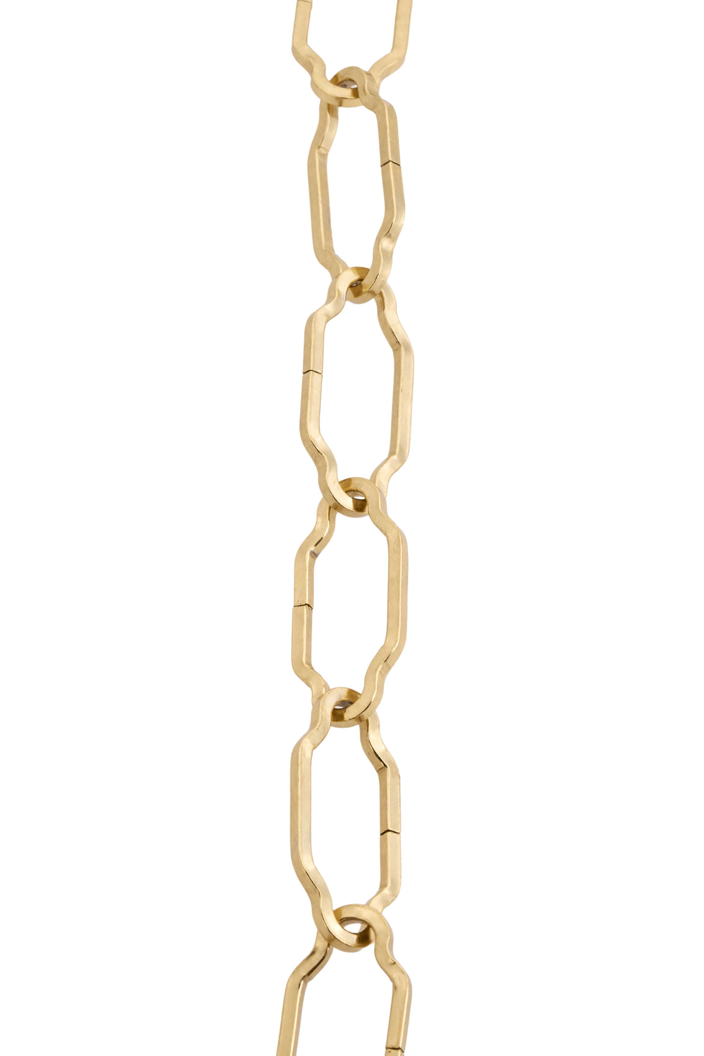 BRASS PLATED GOTHIC CHAIN - MEDIUM 2.6mm WIRE  39.5mm x 14.5mm link (internal)